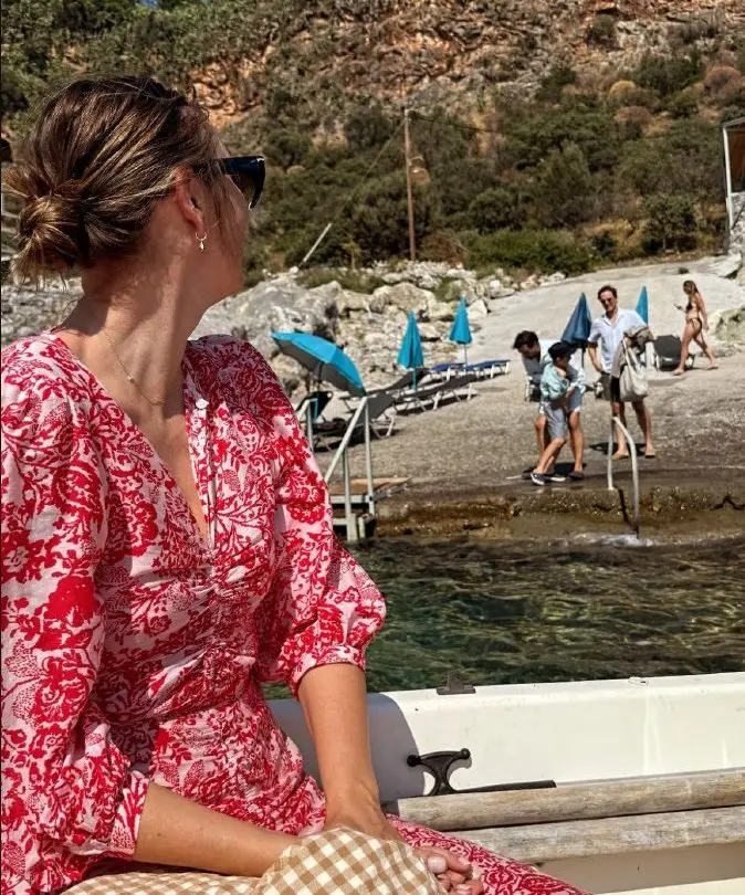 https, 首尔站开打, 叙述 https, 首尔站开打, 叙述