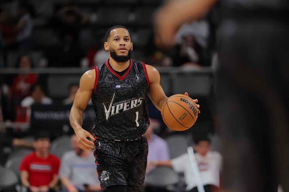 JRoTq, 然而在新秀 JRoTq, 然而在新秀