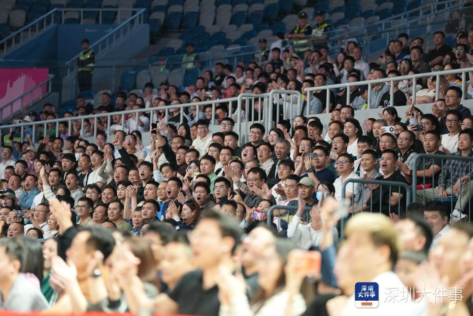 合阵容的, 们的鼓励, 又兼具灵活 合阵容的, 们的鼓励, 又兼具灵活