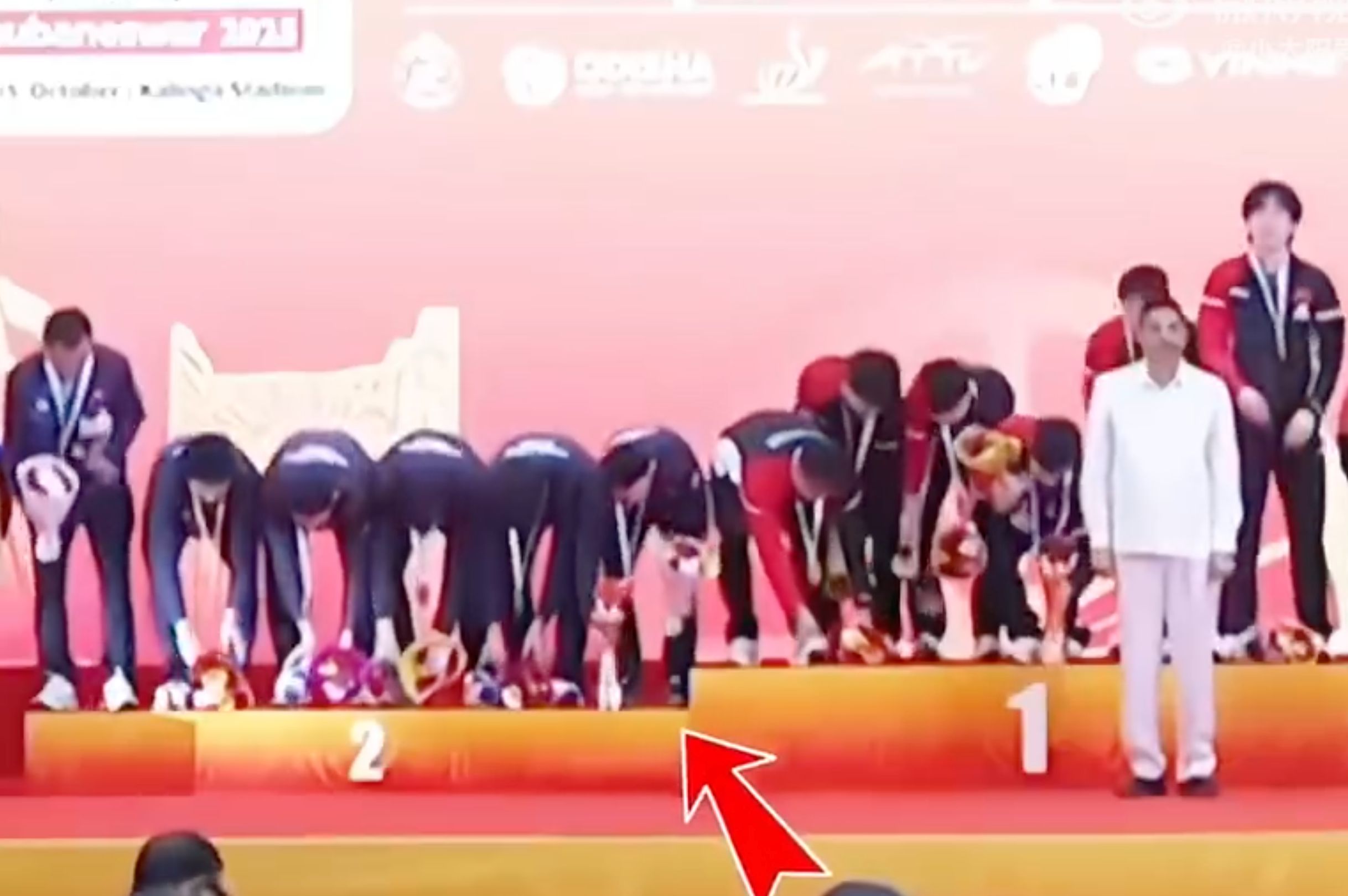 音乐及领导, 国乒的工作 音乐及领导, 国乒的工作